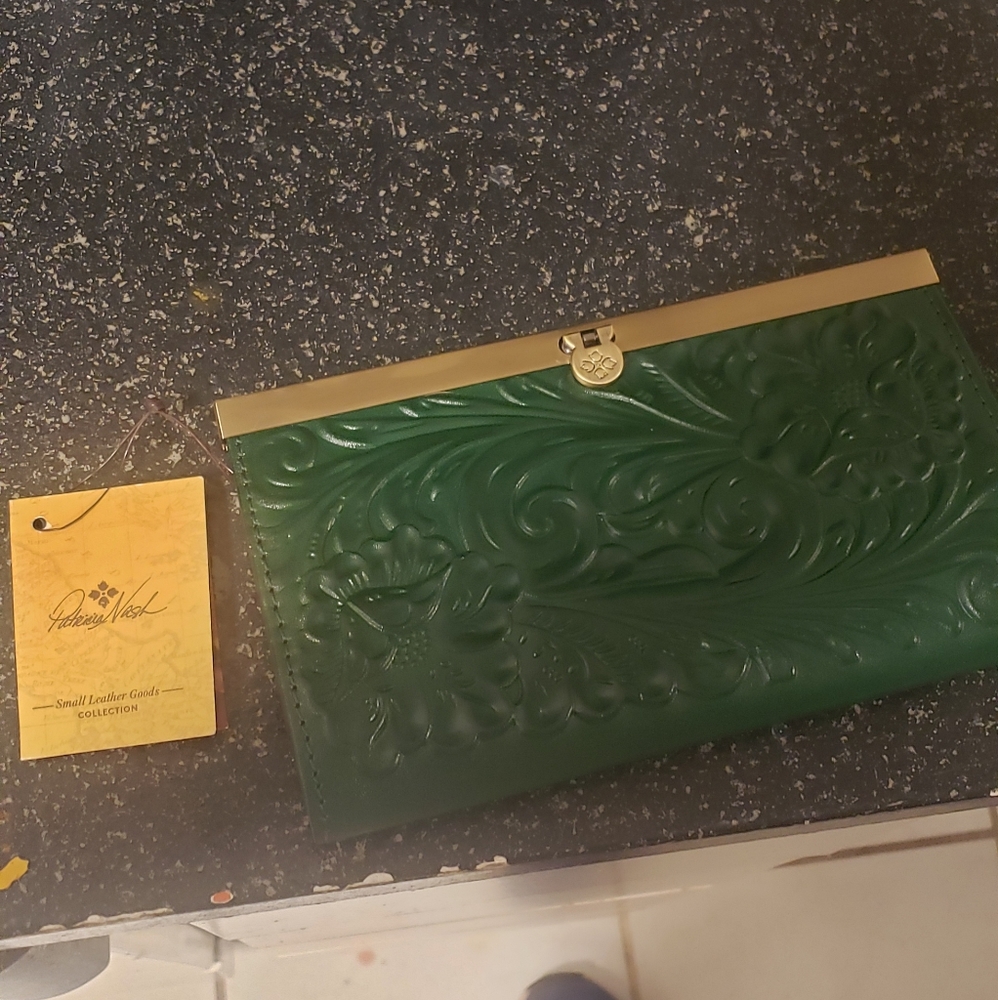 Patricia Nash Cauchy Tooled Leather Wallet